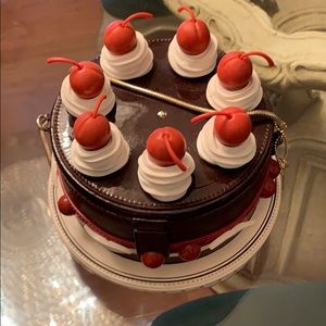 SOLD‼️Kate Spade Cake Bag